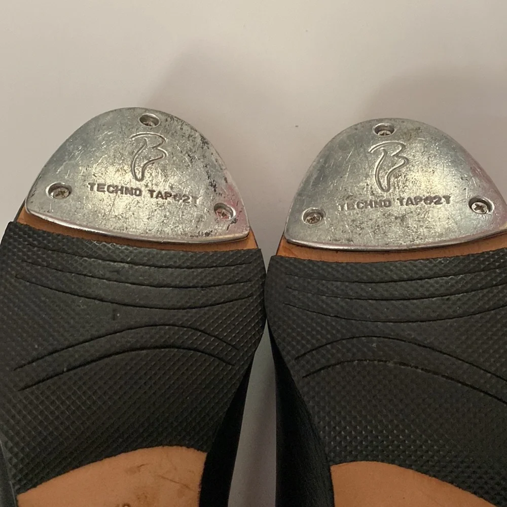 Bloch techno tap shoe. Size 10. Used. - Picture 6 of 8